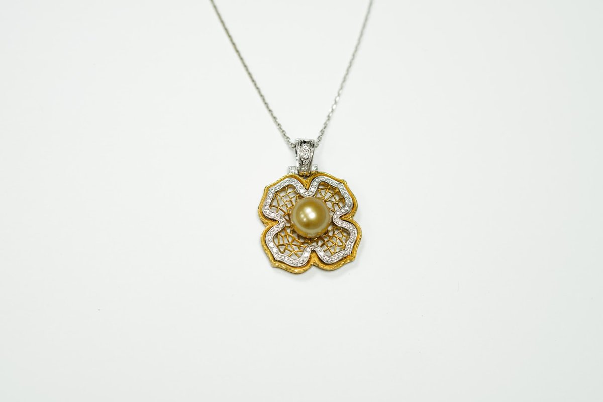 Pearl Blossom Pendant Necklace